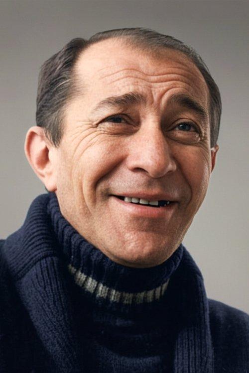 Ertem Eğilmez fotoğrafı