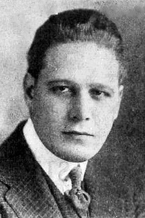 Harry Schumm fotoğrafı