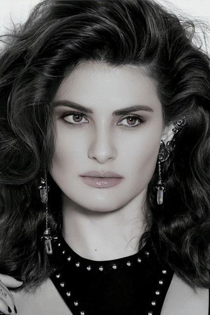 Isabeli Fontana fotoğrafı