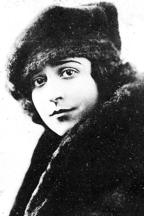 Catherine Calvert fotoğrafı