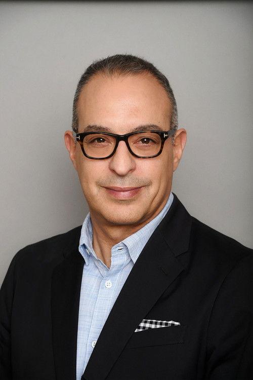 Michael Tolajian fotoğrafı