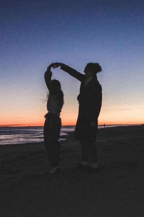 How would you spend your last day on Earth? film afişi