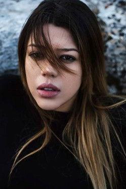 Feyza Aktan fotoğrafı