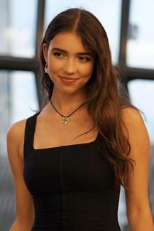 Lucia Field fotoğrafı