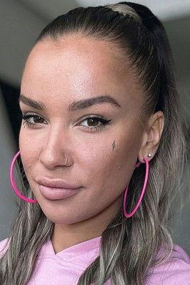 Anna Tschur fotoğrafı