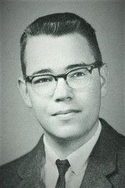 Britt Small fotoğrafı