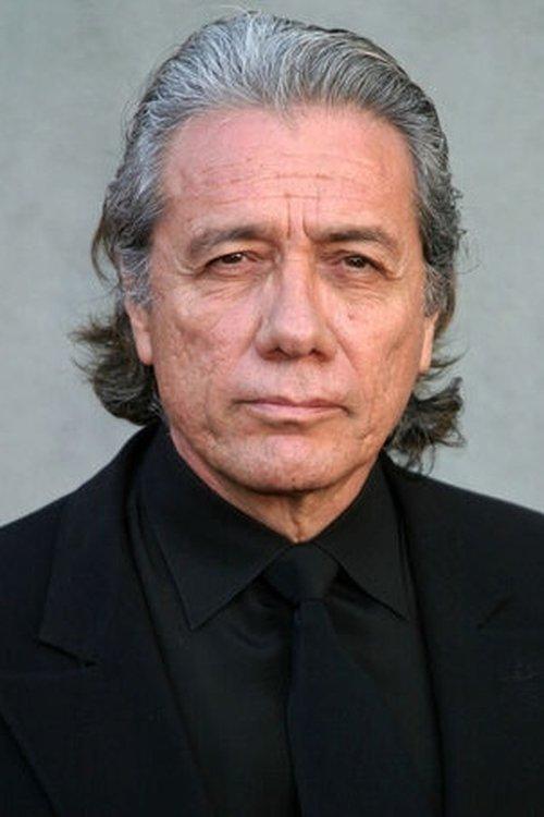 Edward James Olmos fotoğrafı