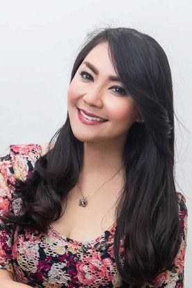 Thessa Kaunang fotoğrafı