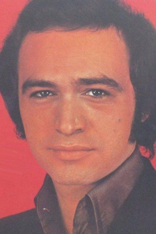 Alec Costandinos fotoğrafı