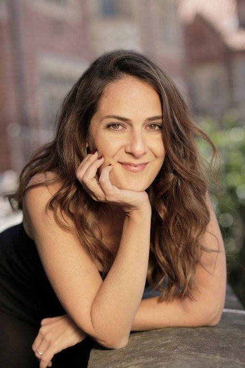 Tania Fálquez fotoğrafı