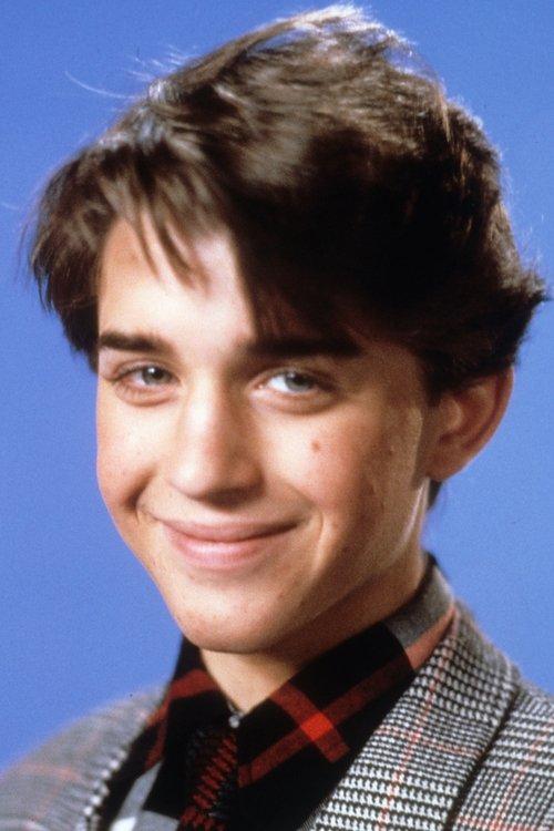Ilan Mitchell-Smith fotoğrafı