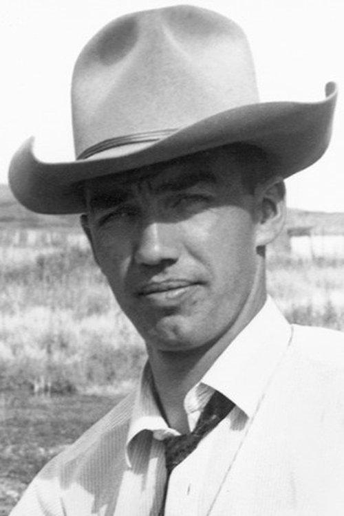 Colin Low fotoğrafı