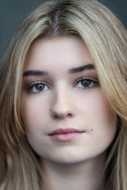 Cait Hamilton fotoğrafı