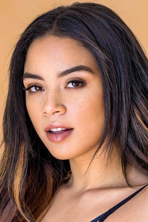 Maya Bijou fotoğrafı