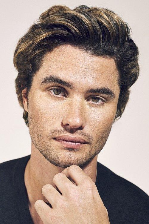 Chase Stokes fotoğrafı