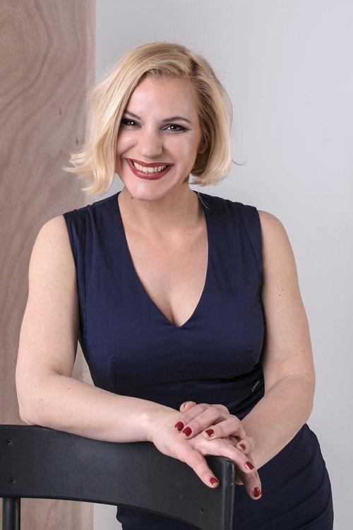 Karin Komljanec fotoğrafı