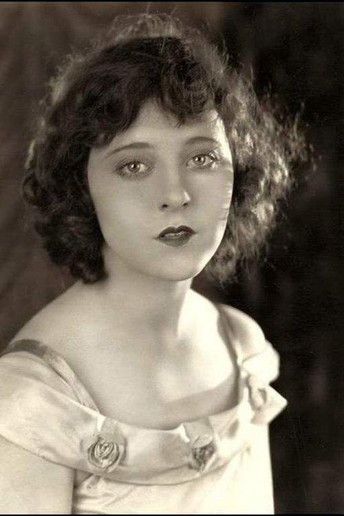 Jehanne d'Alcy fotoğrafı