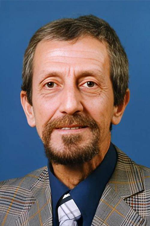 Necdet Yakın fotoğrafı