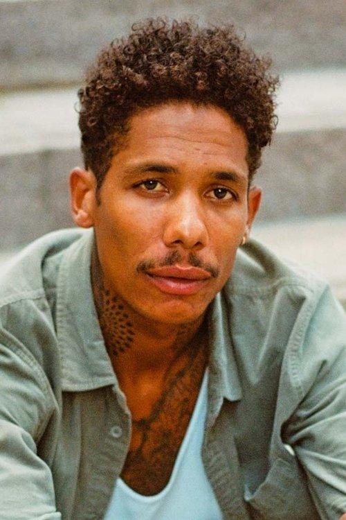 Boo Johnson fotoğrafı