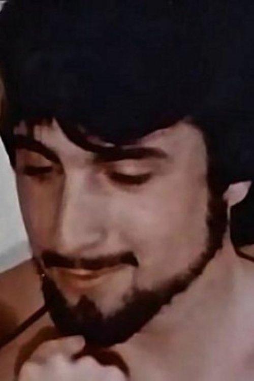 Gene Rowland fotoğrafı