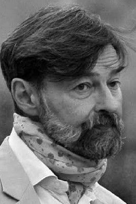 Lukas Nola fotoğrafı