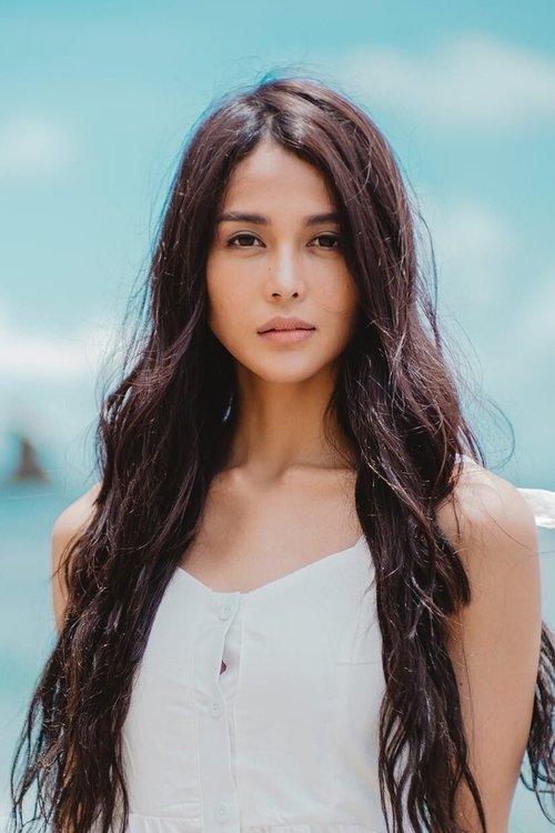 Cindy Miranda fotoğrafı