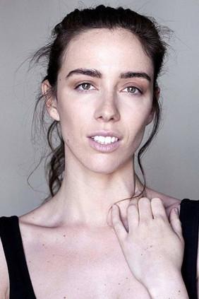 Olivia Baes fotoğrafı