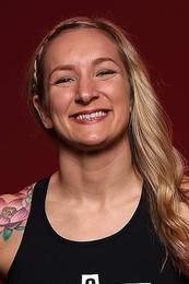 Kerri Kenneson fotoğrafı