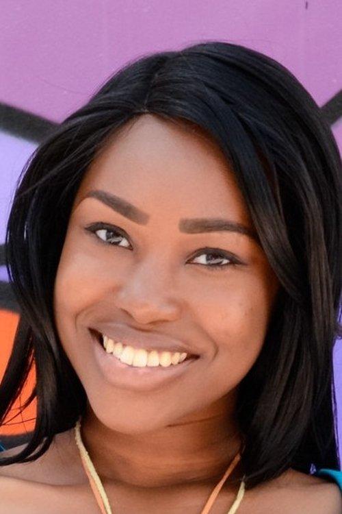 Ashton Devine fotoğrafı