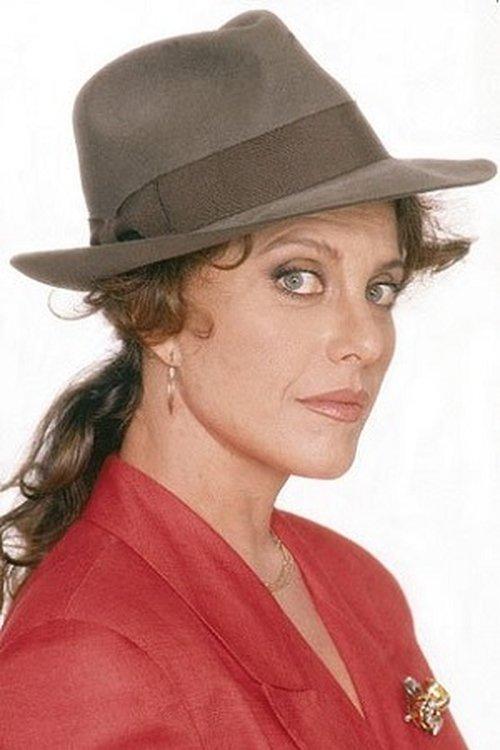 Simona Marchini fotoğrafı