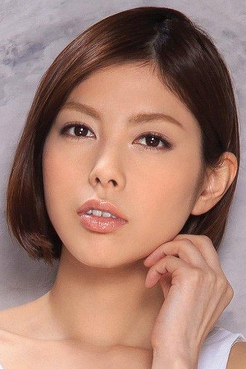 Saryu Usui fotoğrafı