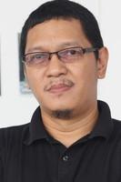 Raymond Red fotoğrafı