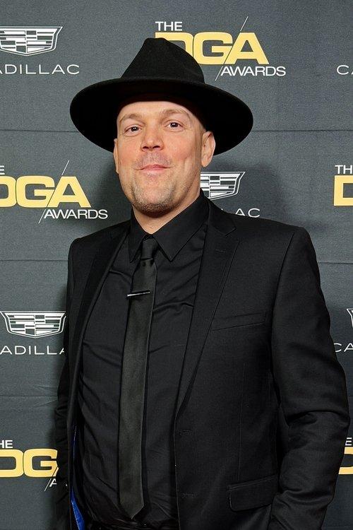 Adrian M. Pruett fotoğrafı