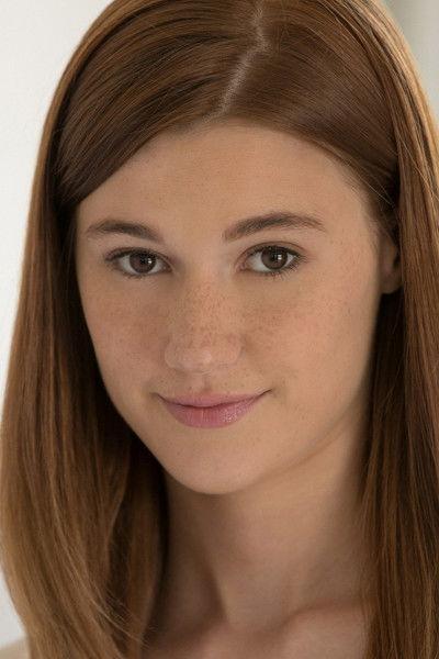 Alaina Dawson fotoğrafı