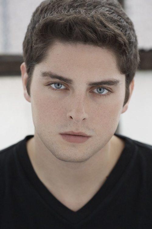 Cameron McKendry fotoğrafı