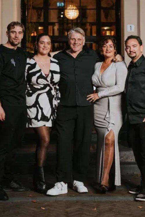 De Opvolging dizi afişi