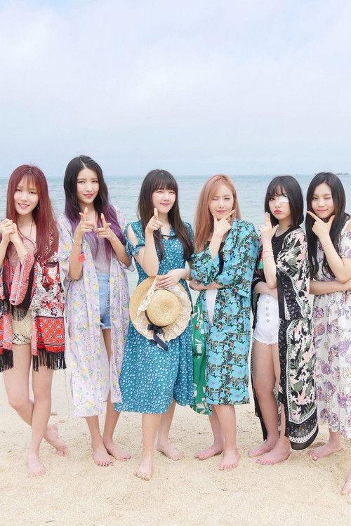 GFRIEND Summer Vacation in 沖縄 Sezon 1