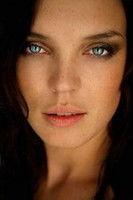 Andrea Lehotska fotoğrafı