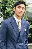 Adam Lee fotoğrafı