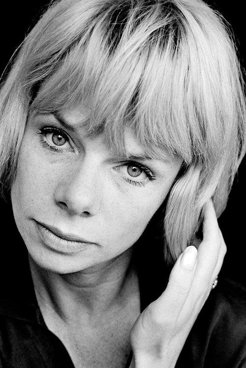 Jill Bennett fotoğrafı