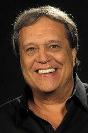 Dennis Carvalho fotoğrafı