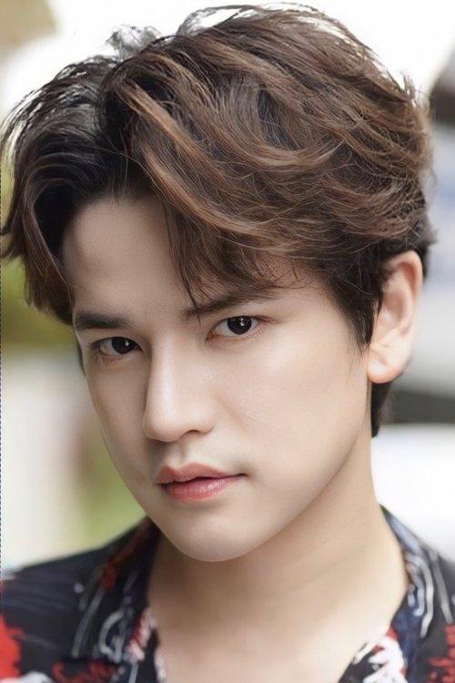 Sattaphong Phiangphor fotoğrafı