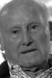 Theo Mezger fotoğrafı