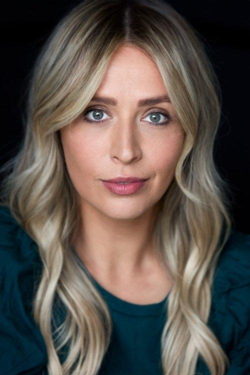 Lara Deam fotoğrafı