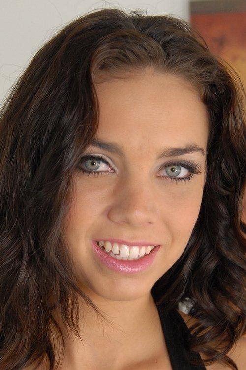 Tiffany Tyler fotoğrafı