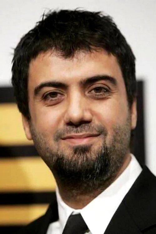 Raci Şaşmaz fotoğrafı