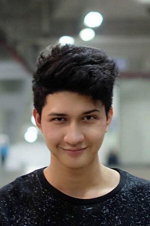 Aditya Zoni fotoğrafı