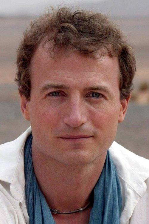 Crispin Bonham-Carter fotoğrafı