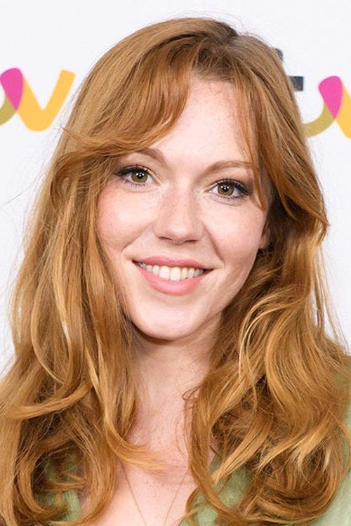 Charlotte Spencer fotoğrafı