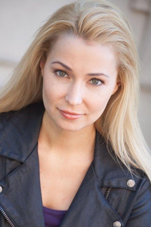 Kelly Delson fotoğrafı